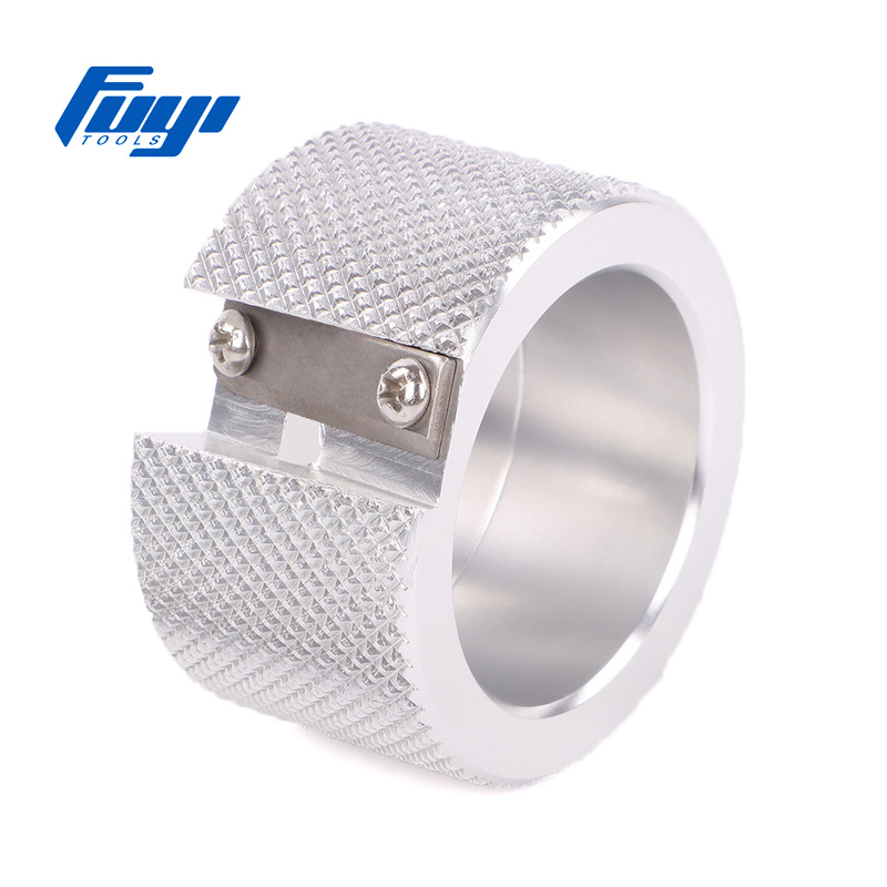 ミリサイズ鋼面取りツール